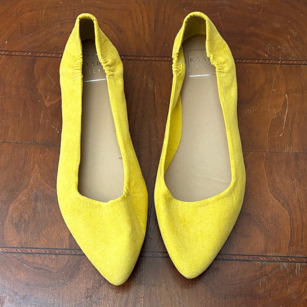 Yellow Women's Kaari blue Flats